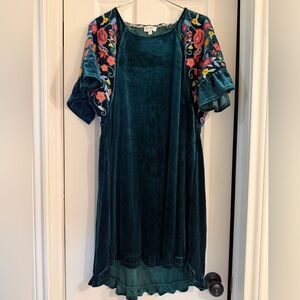Umgee Emerald Green/Teal Velvet Dress with Multicolor Floral Embroidered Sleeves